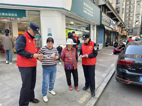 1_县公安局：组织青年志愿者开展联点共建志愿者服务活动.jpg