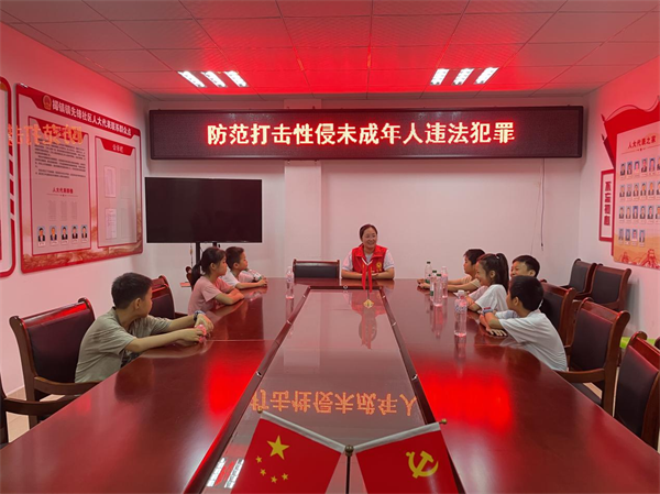 撮镇镇.png
