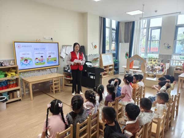 三十埠社区：防溺水宣传走进幼儿园1.jpg