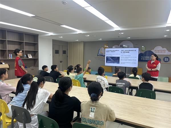 肥东经开区三十埠社区：文明交通 安全“童”行3.jpg