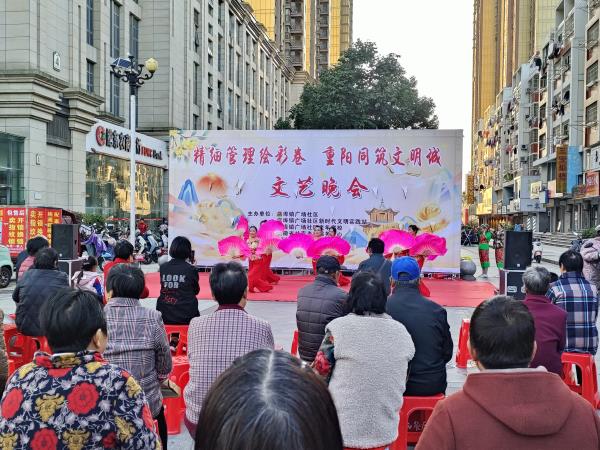 广场社区.jpg