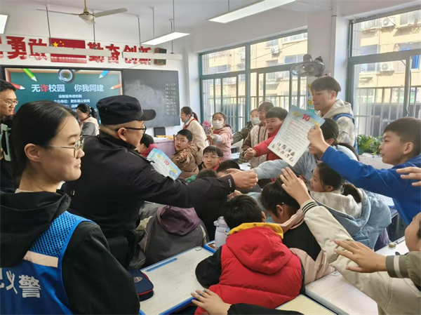 老街2.png 老街2.png