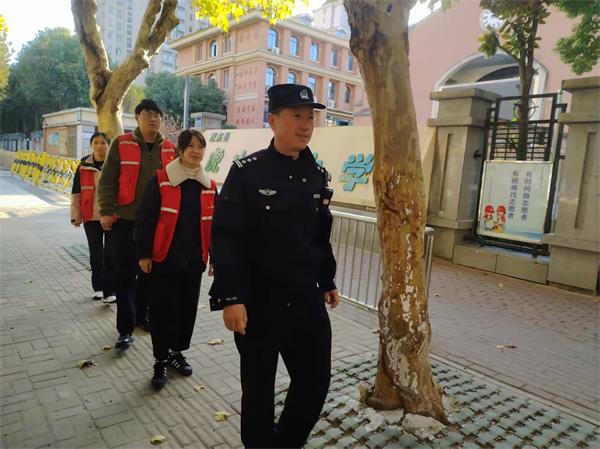 对河.jpg 对河.jpg