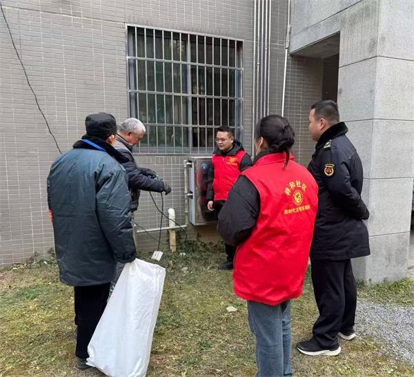 祥和.jpg 祥和.jpg