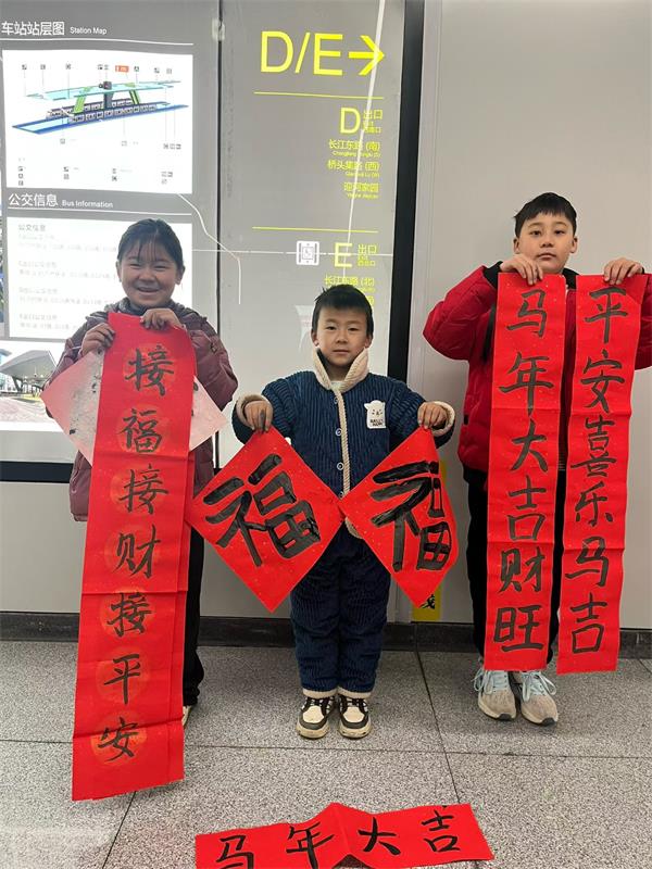 对河2.jpg 对河2.jpg