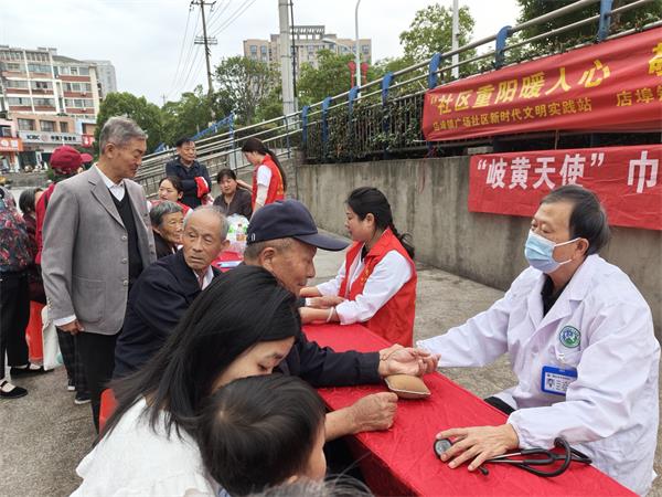 广场2.jpg