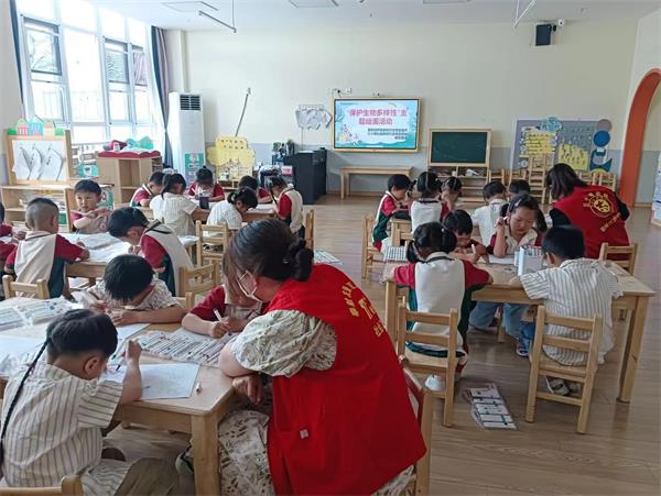 肥东经开区三十埠社区：“保护生物多样性”主题绘画活动2.jpg