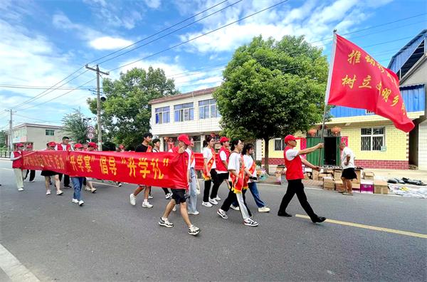 撮镇.jpg