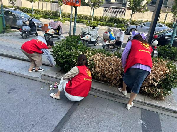 肥东经开区三十埠社区：“迎中秋 庆国庆”环境品质提升主题活动1.jpg