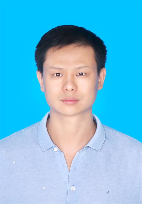 D5杨乾坤.jpg
