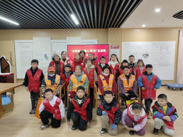 6b9abc39ad135e708845e2d9ac58950.jpg