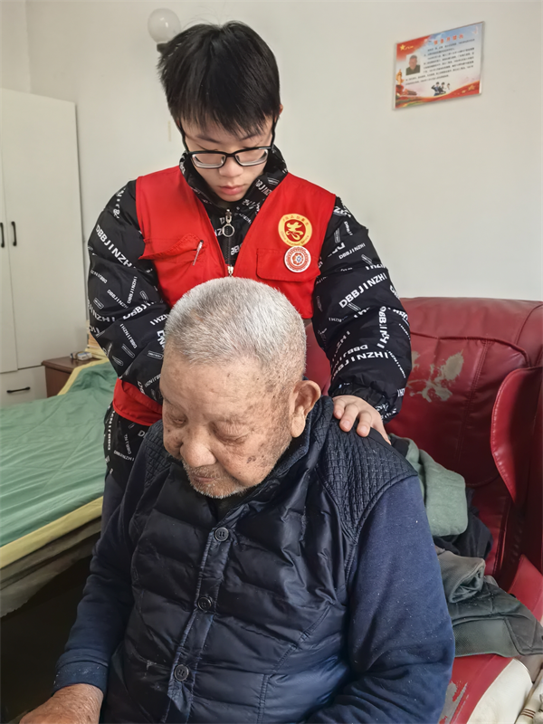 图片2.png 图片2.png