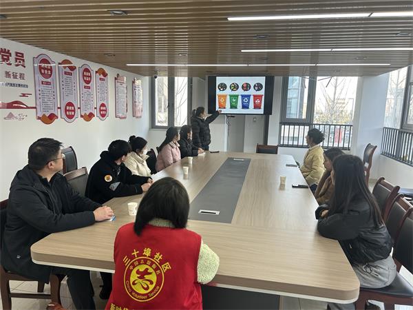 肥东经开区三十埠社区：垃圾分类 你我同行2.jpg
