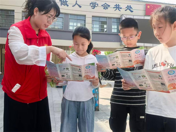 撮镇镇.png 撮镇镇.png