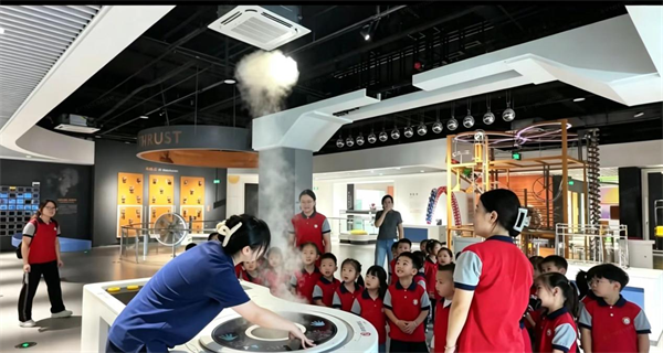 金阳.png 金阳.png